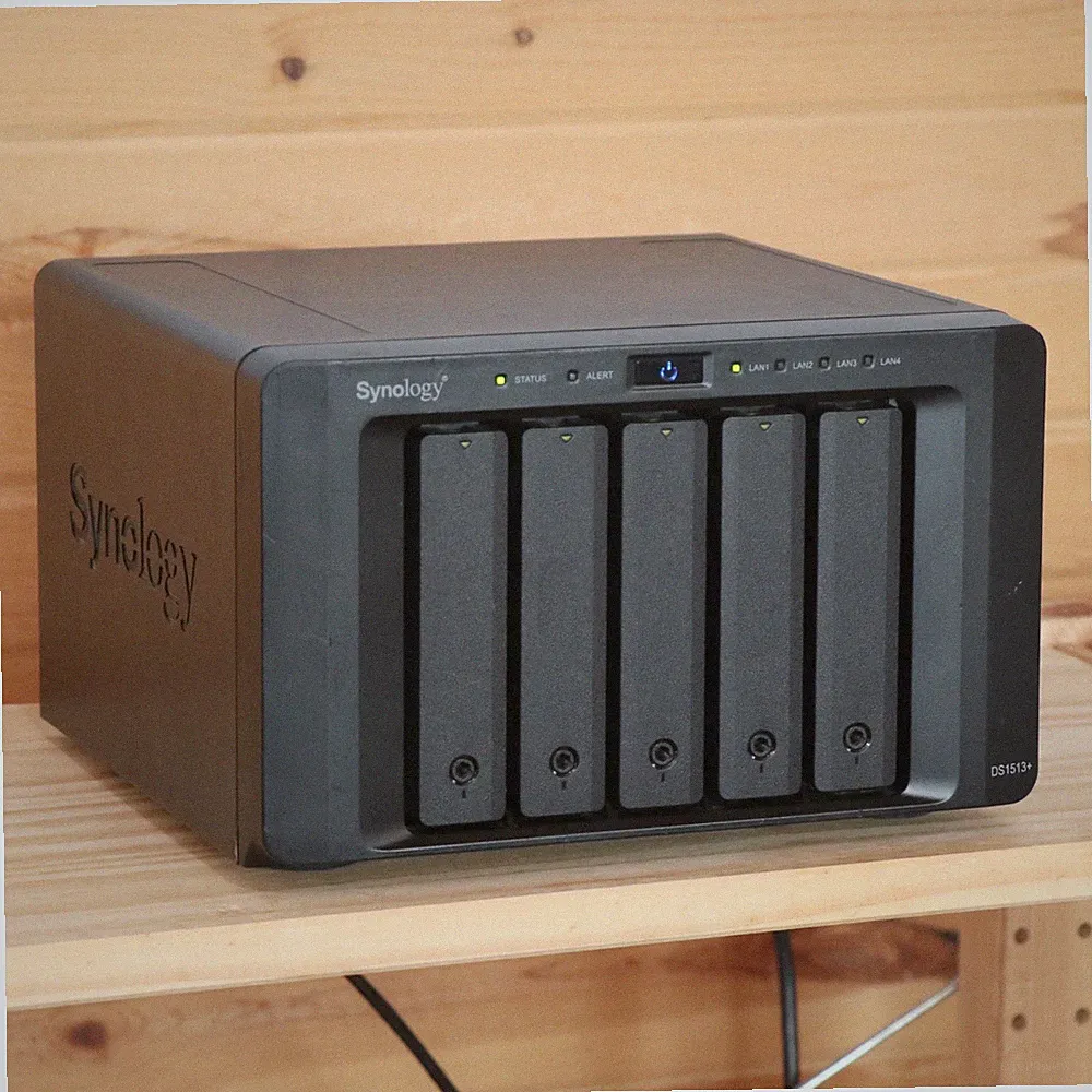 Synology DS1513+ – 5-Bay NAS w/ 5× 4TB Drives (20TB Total) – Tested & Working